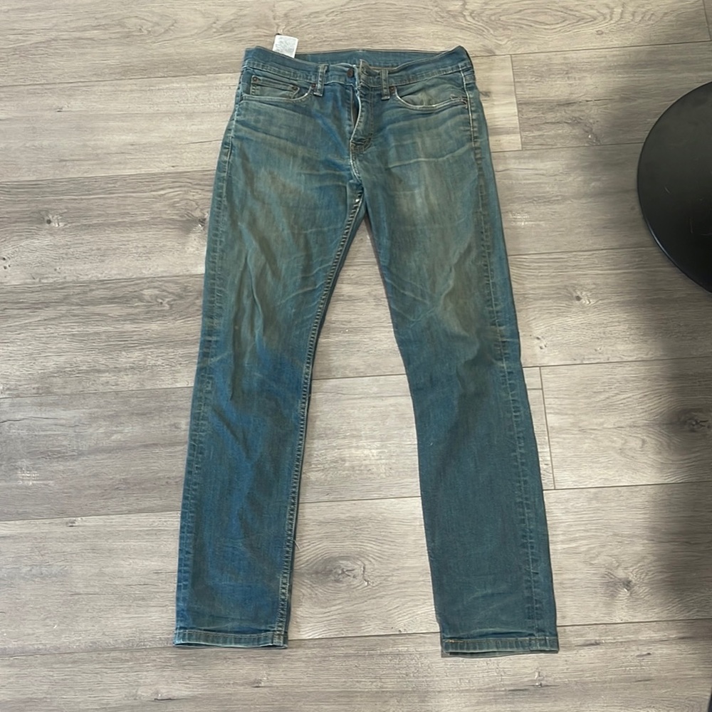Levi W 31 L 32 relaxed jeans